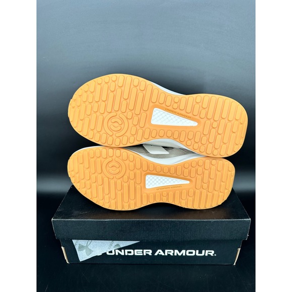 Under Armour UA Edge Suede Mens 8.5 Brown Tan Running‎ Shoes 3027731-201 New Box